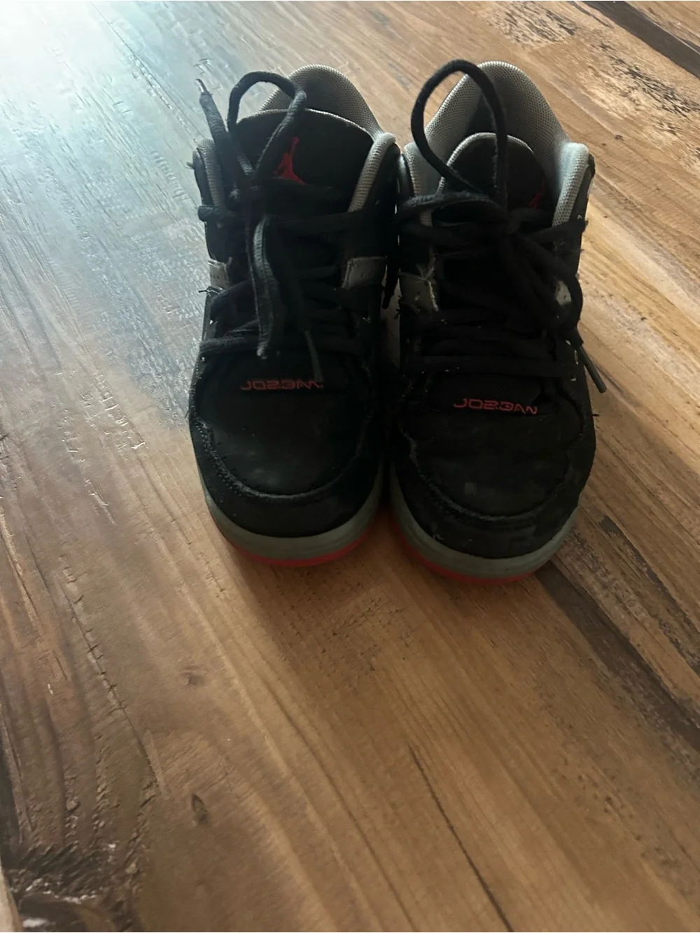 Jordan Kids Black and Red Low-Top Sneakers